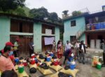 सुदूरपश्चिमेली नेपाली समाजको संयुक्त पहलमा पहिरो पिडितहरुलाई राहत