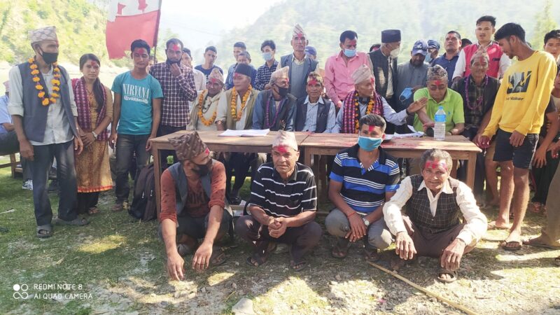 अछामको भैरवस्थानमा राप्रपा र नेकपा परित्याग तीन दर्जन बढी काङ्ग्रेसमा प्रवेश