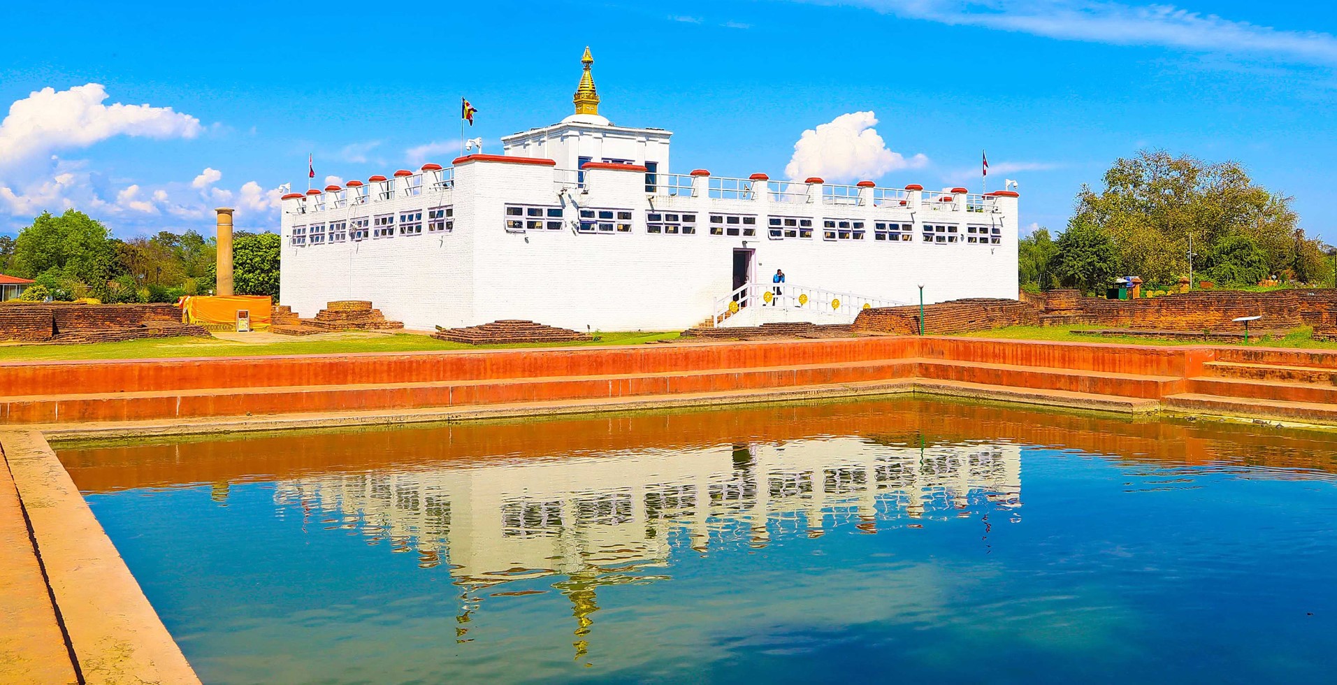 पर्यटकलाई पर्खिरहेको लुम्बिनी