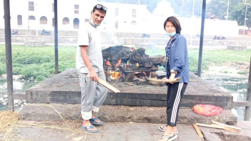 बेवारिसे शव जलाउने नेपाली चेली सपना ‘विश्वका सय प्रभावशाली महिलाको सूचीमा’