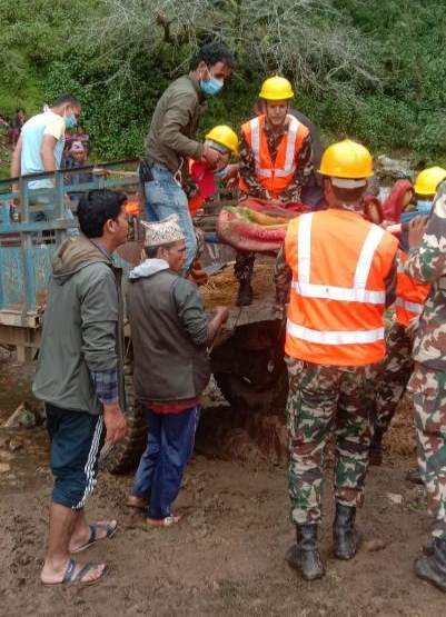 अछाममा पहिरोमा परी २२ जनाको मृत्यु