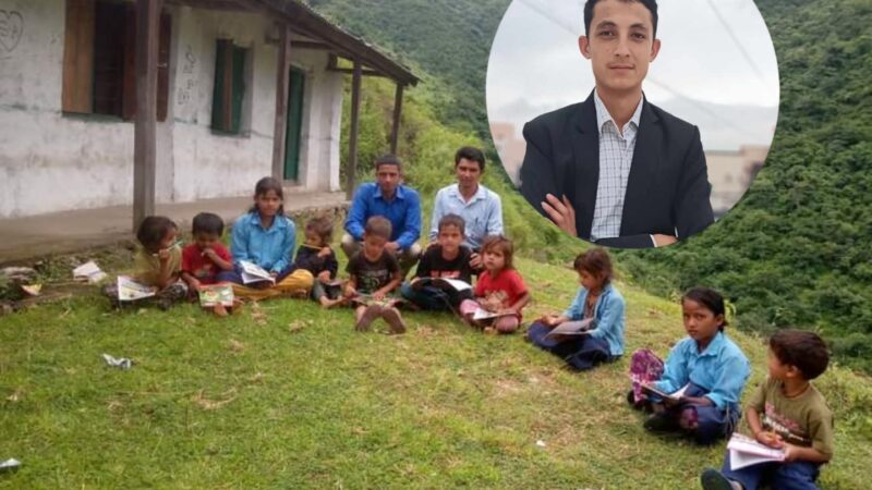 नेपाली काङ्ग्रेसका युवा नेता खड्का द्वारा जन्मदिनको उपलक्ष्यमा शैक्षिक सामाग्री बितरण
