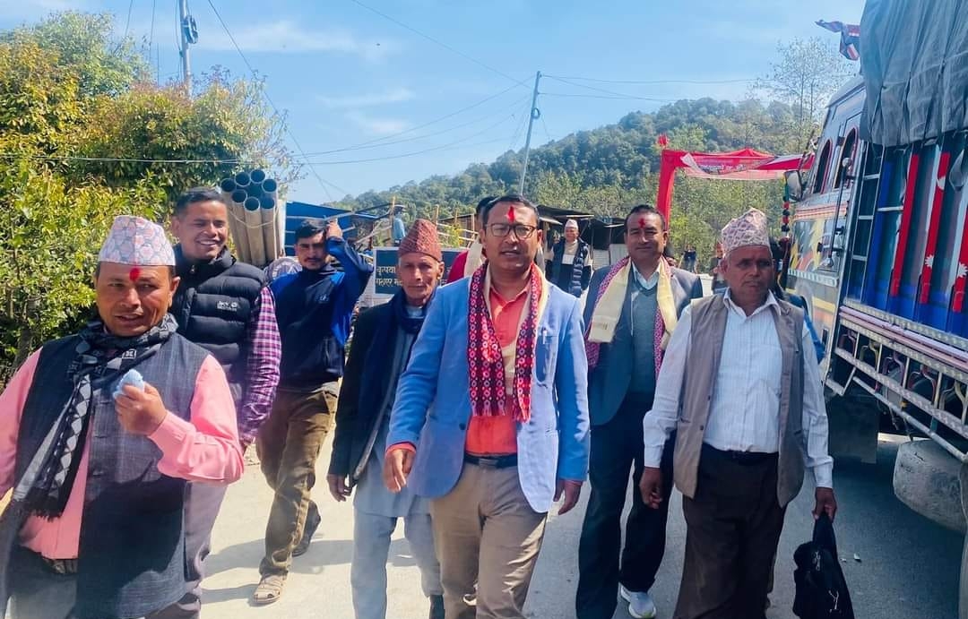 संगठन सुदृढीकरण गर्न सल्यान जिल्ला सकेर रुकुम पश्चिममा कांग्रेस युवा  नेता शाही
