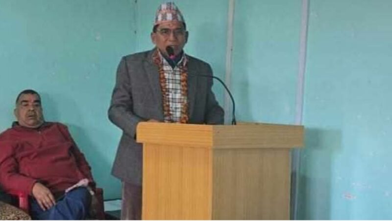 जिल्ला अस्पतालमा २ जना बिशेष डाक्टर पठाएको छु,मन्त्री खड्का