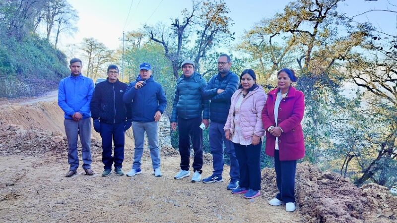 पुष्पलाल-मध्यपहाडी राजमार्ग अन्तर्गत अछाम खण्डको काम चाँडो सक्न प्रजिअ लम्सालको निर्देशन