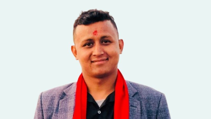 युवा किन विदेशिए, रोक्न के गर्ने?