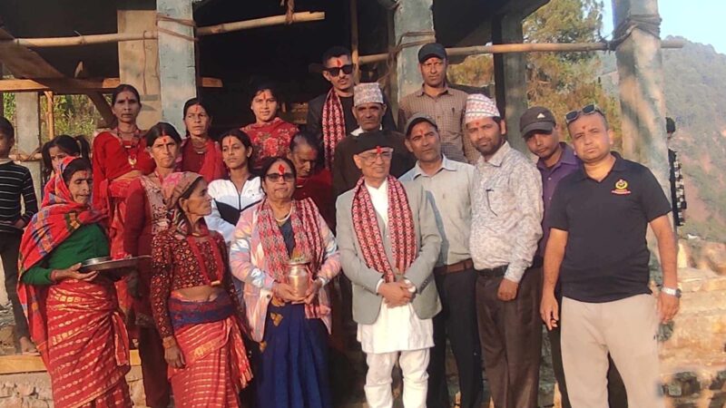बागमती प्रदेश प्रमुख दिपक प्रसाद देवकाेटा अछामकाे देवकाेटमा पुगे